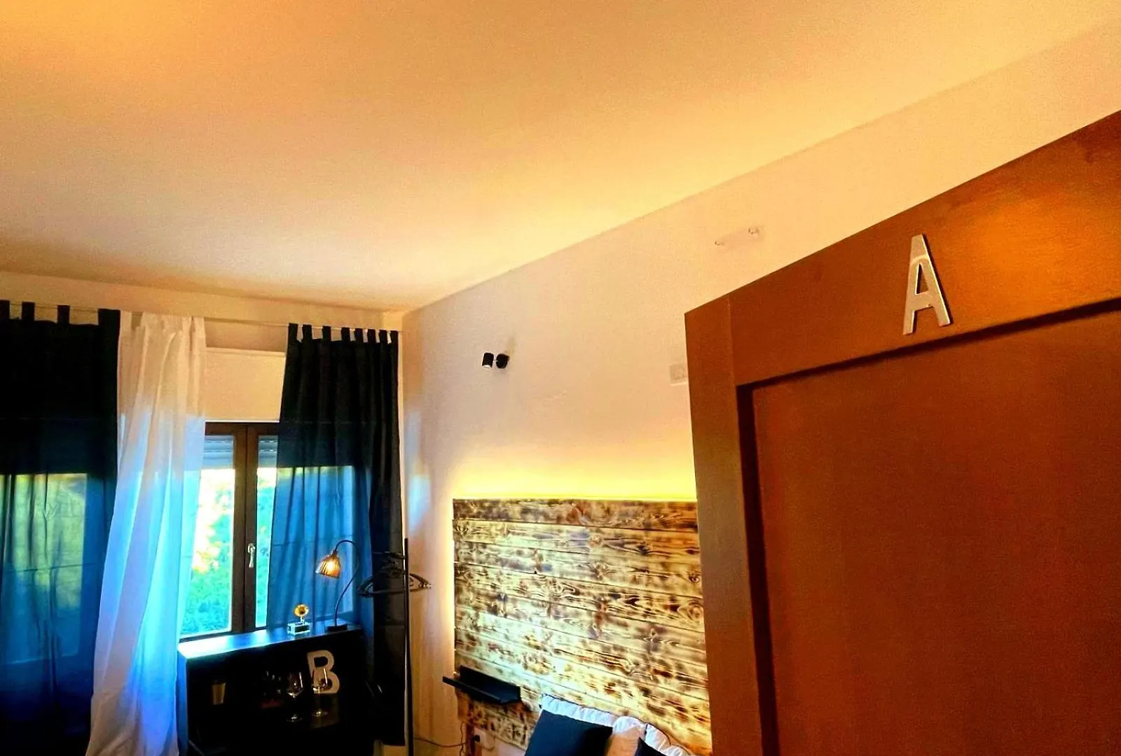 Valley View Apartment Сассари